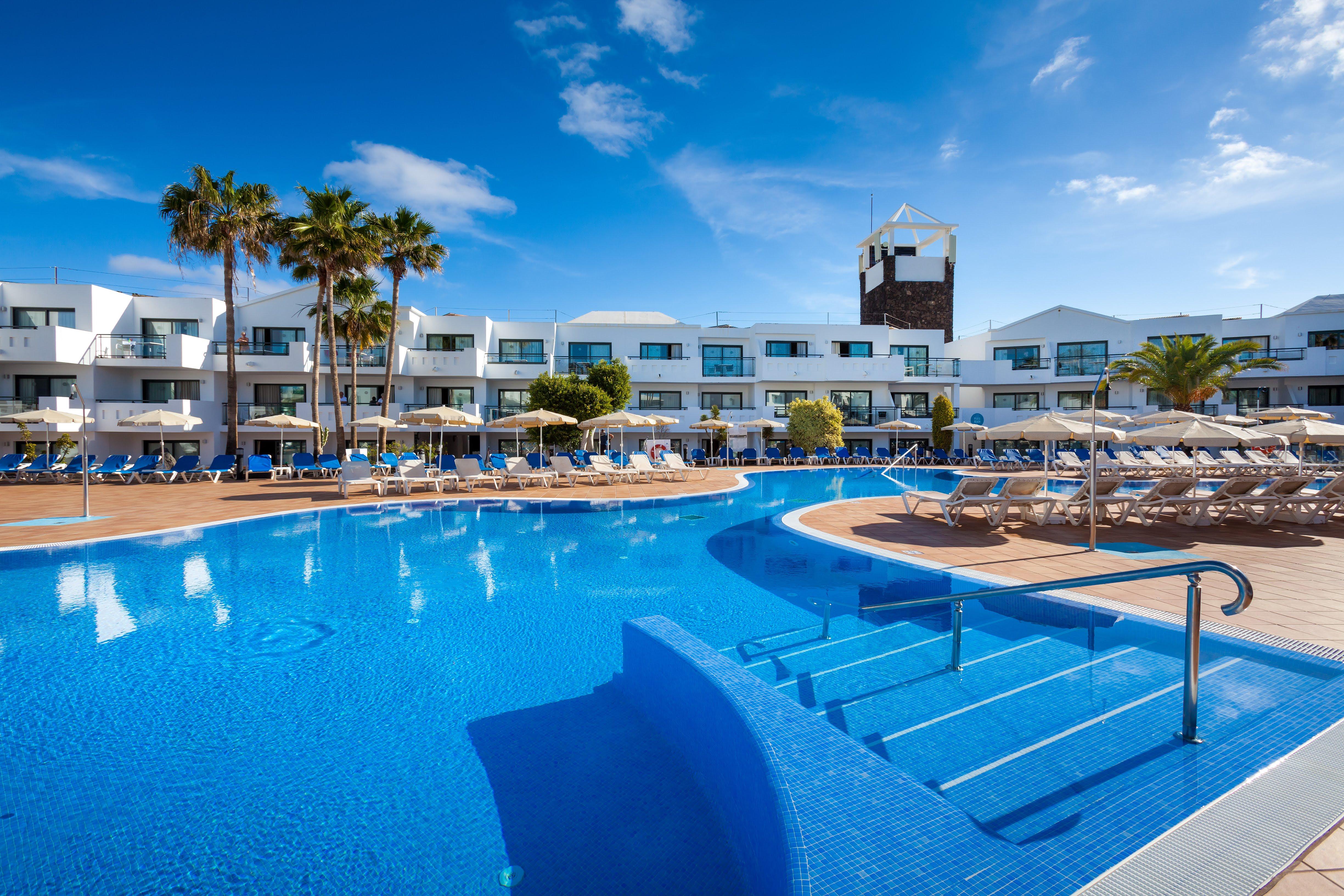 Thb Lanzarote Beach Коста Тегисе Екстериор снимка