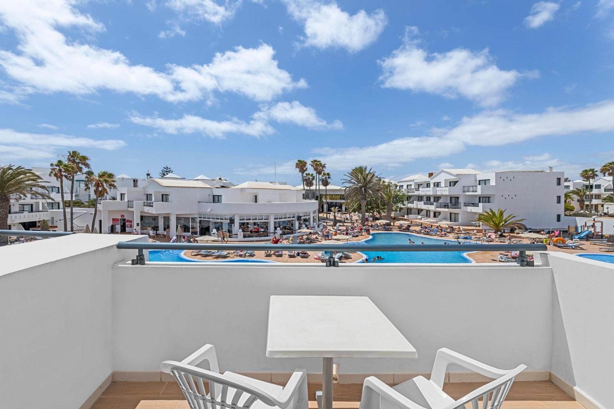 Thb Lanzarote Beach Коста Тегисе Екстериор снимка