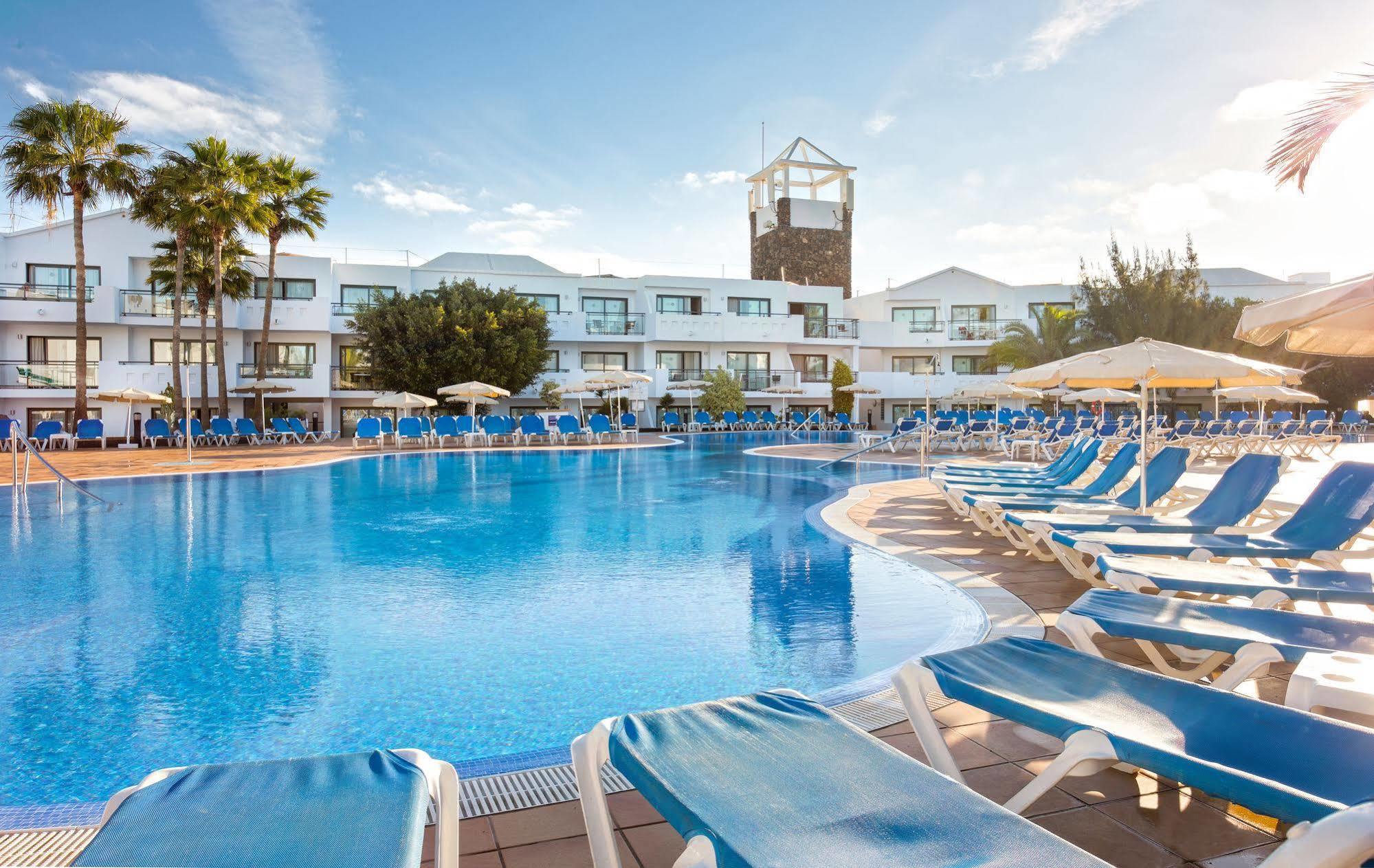 Thb Lanzarote Beach Коста Тегисе Екстериор снимка